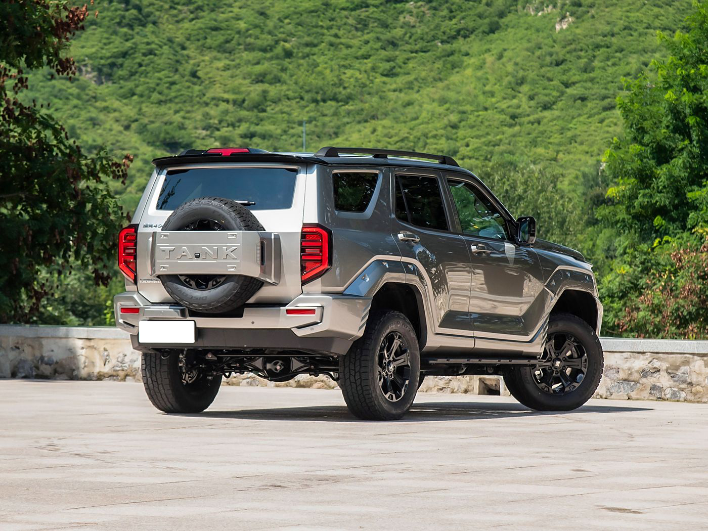 Tank 400-SUV, PHEV, Diesel — изображение 7
