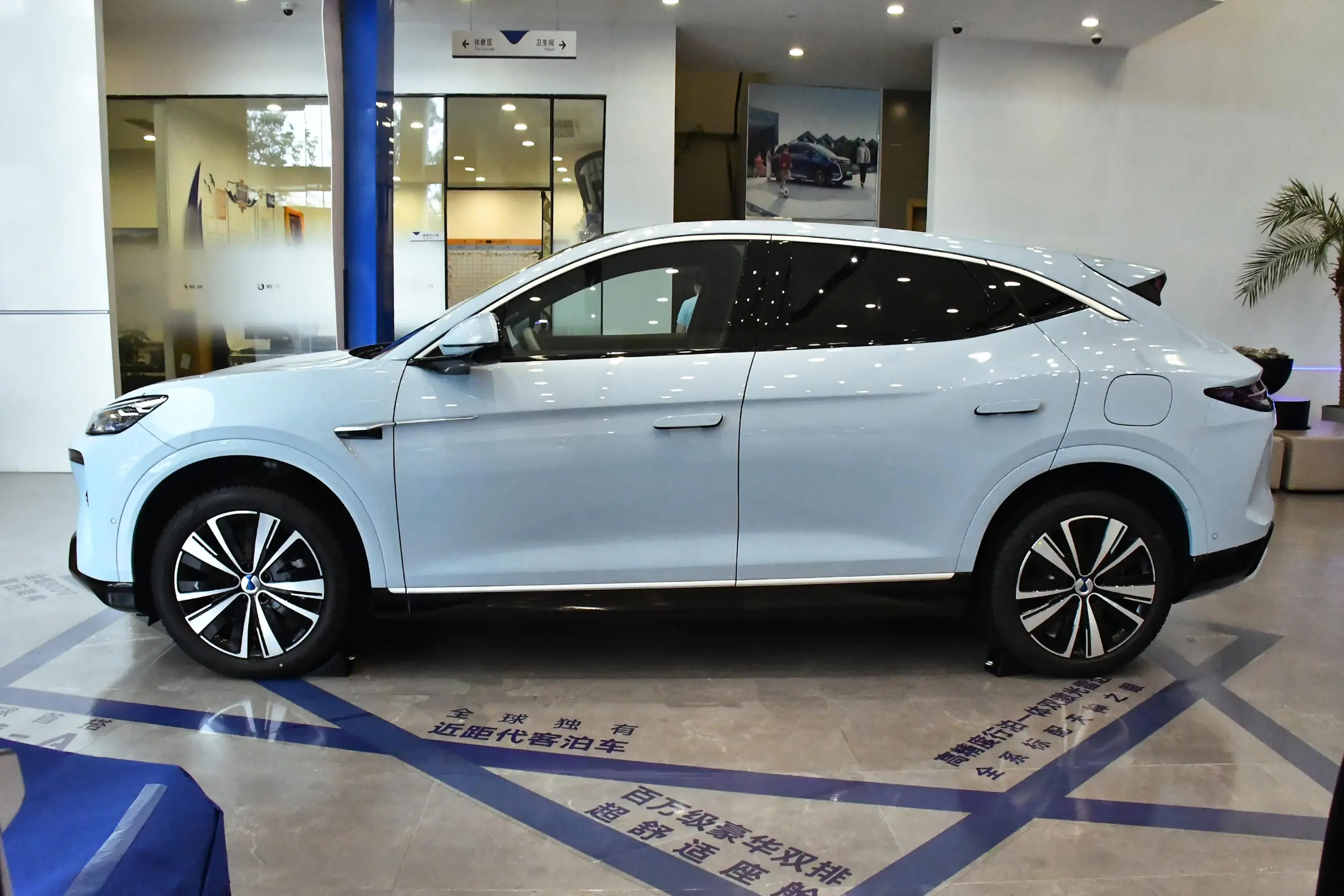 BYD Denza N7 EV - SUV, EV — изображение 7