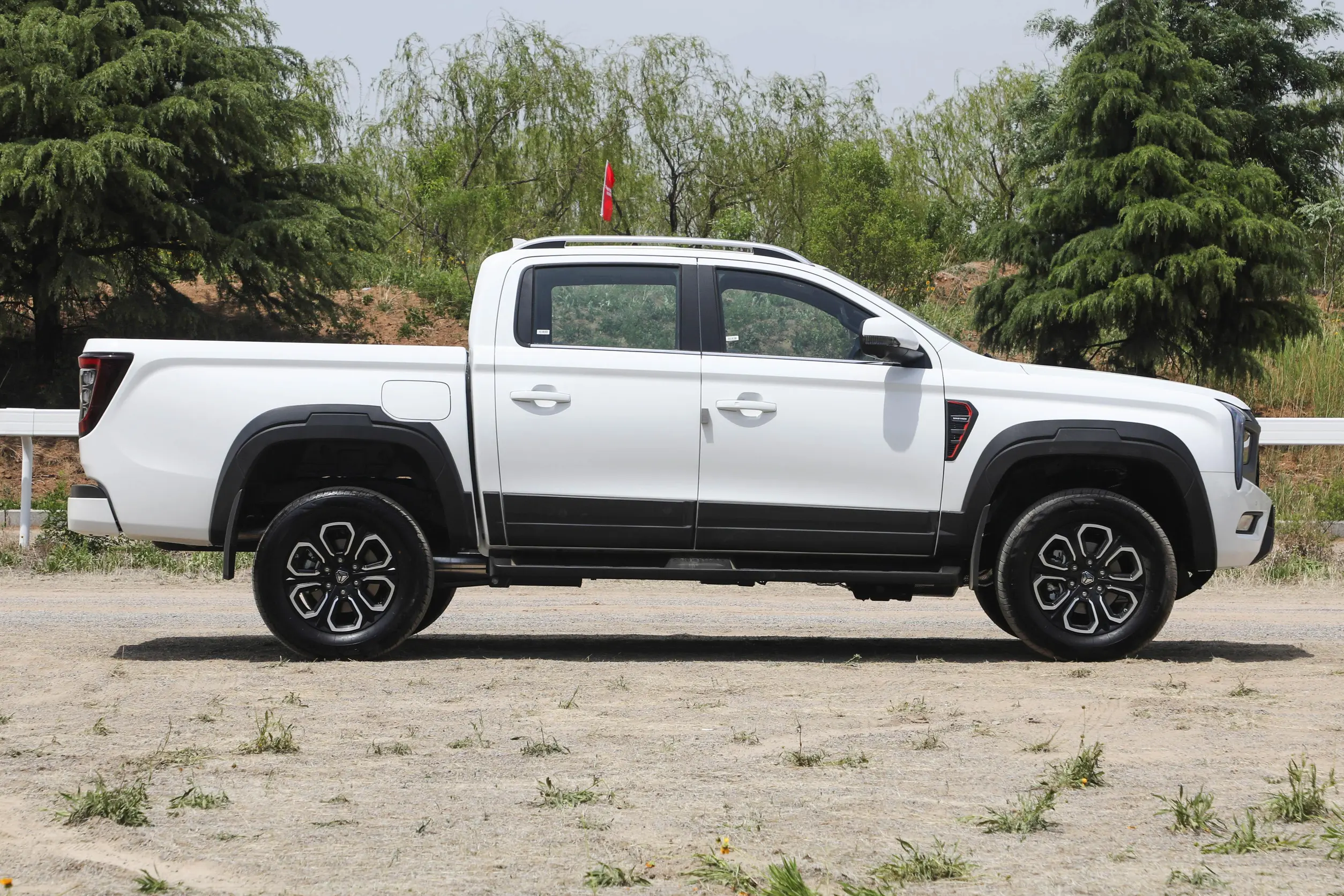 BOLDEN S9 - Pickup , Diesel — изображение 8