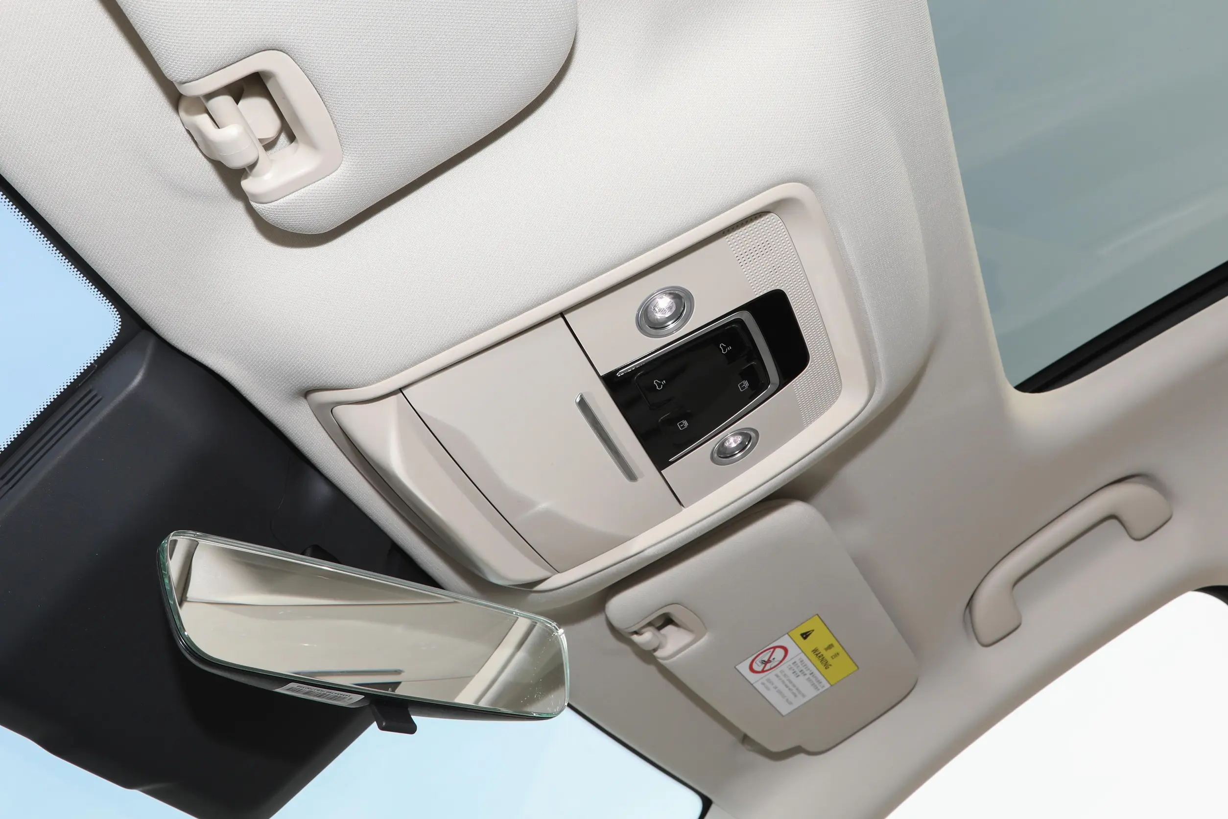 BYD QinL DM-i - Sedan, PHEV — изображение 11