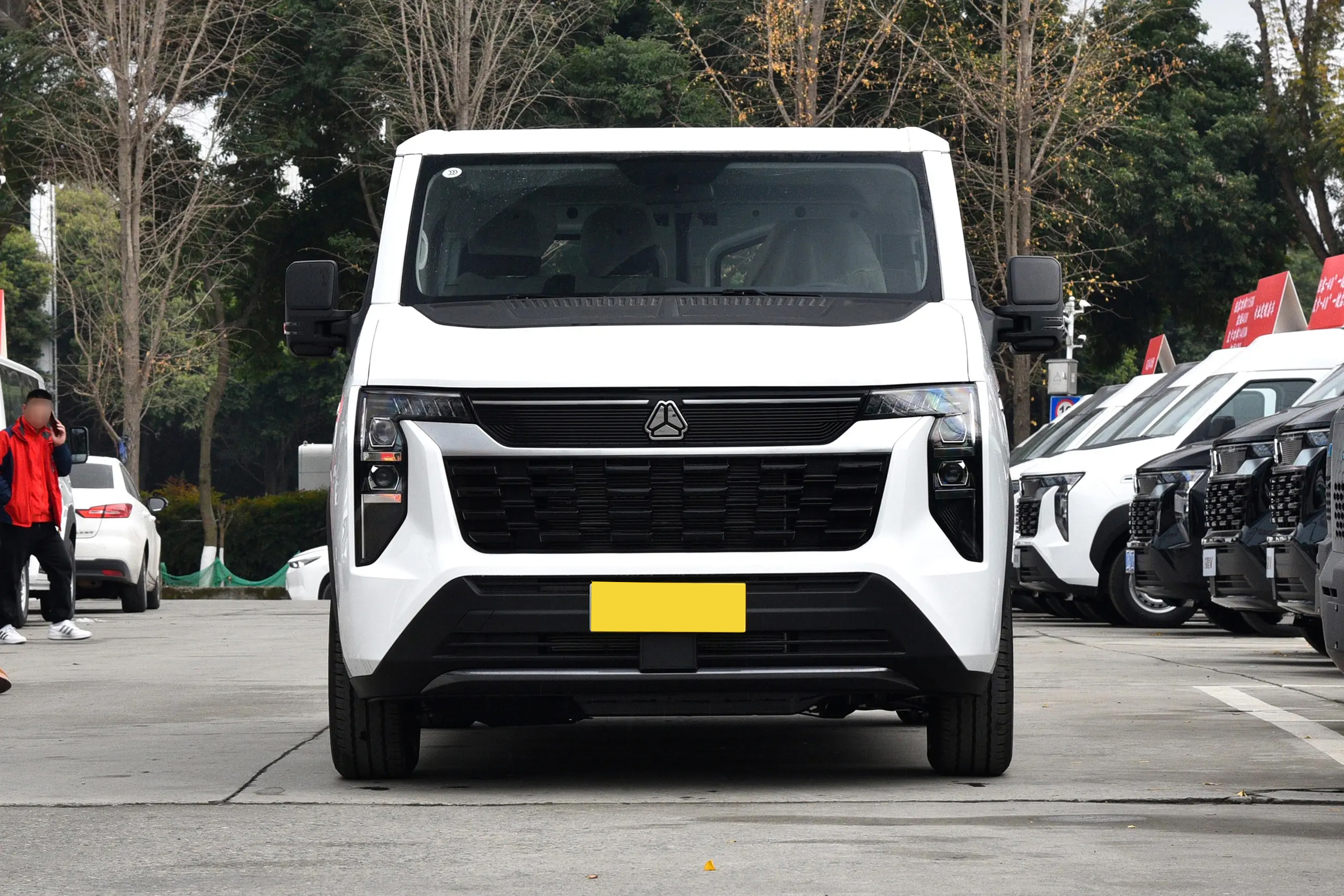 ONEGARD V - VAN , MPV, Diesel — изображение 4