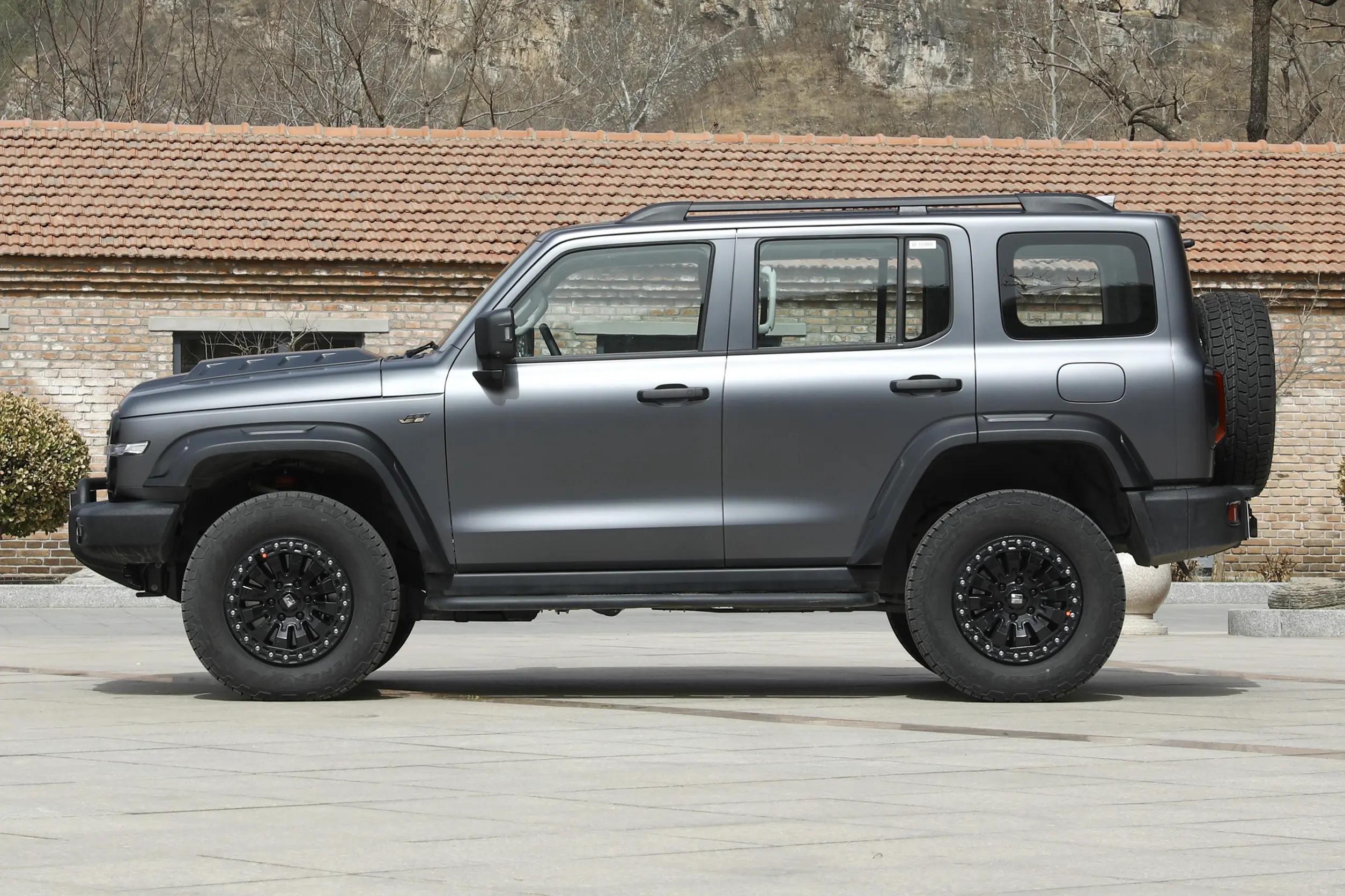 Tank 300 - SUV, ICE, Petrol,Diesel, PHEV — изображение 8