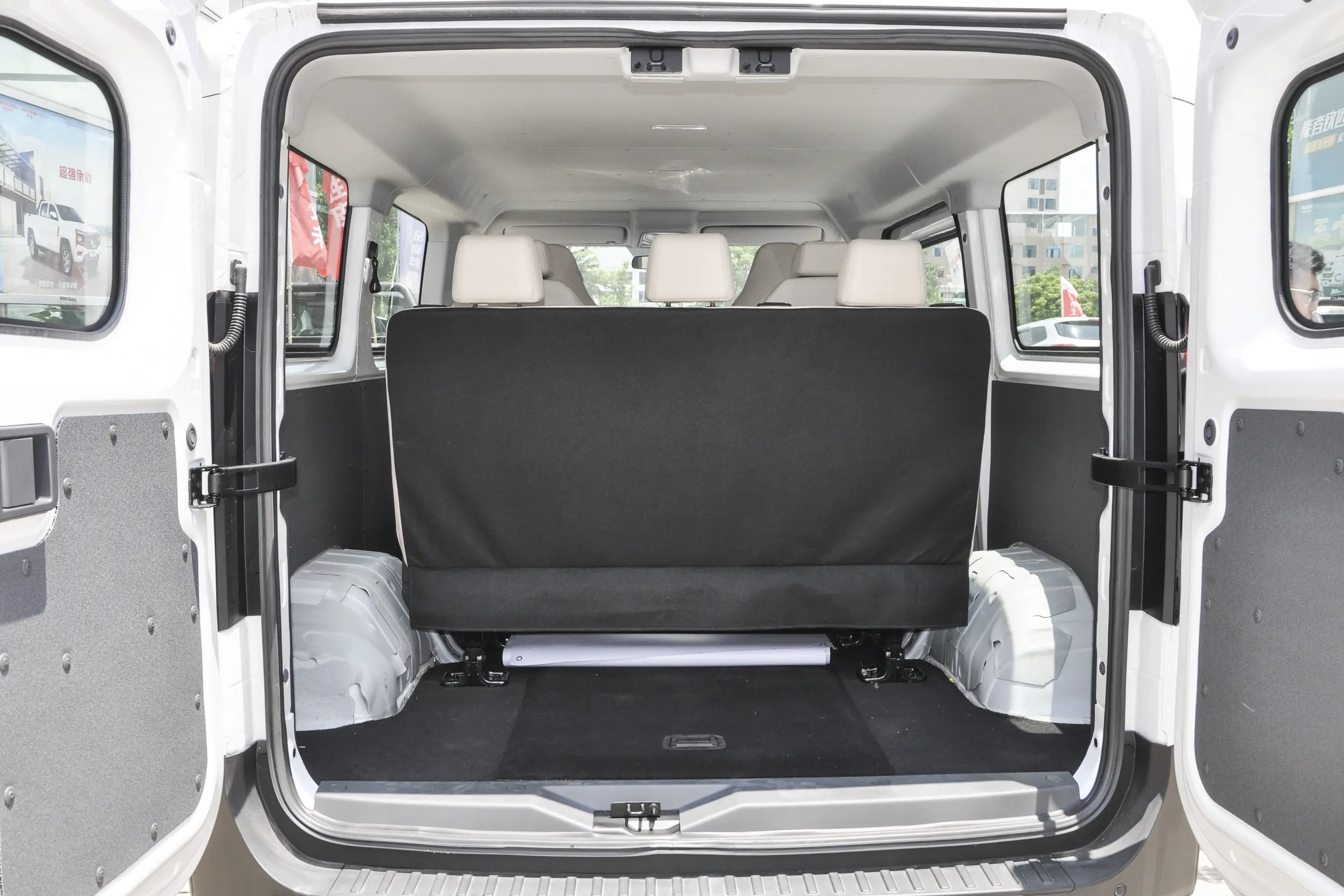 ONEGARD V - VAN , MPV, Diesel — изображение 12