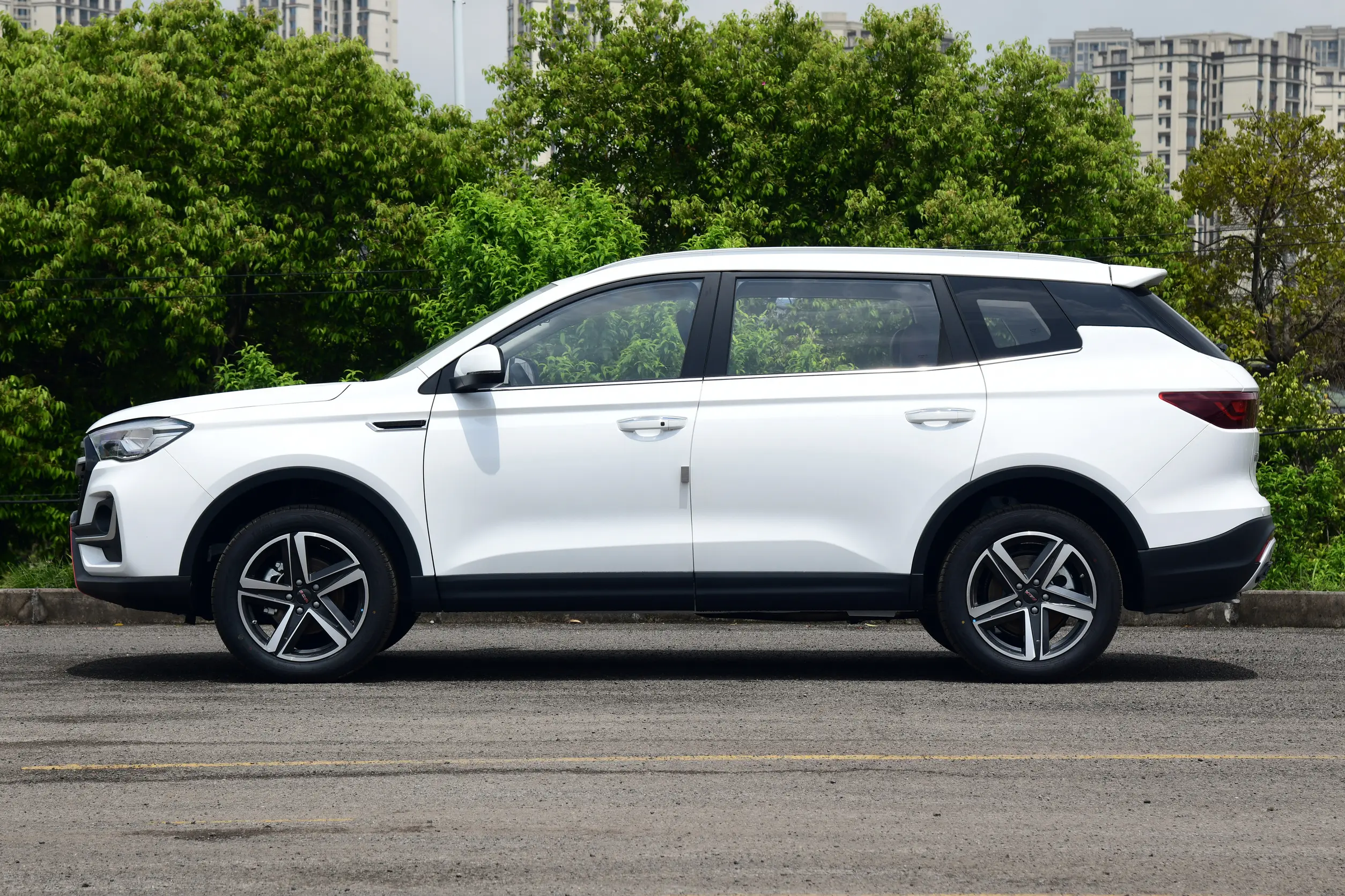 VGV U70PLUS - SUV, Gasoline — изображение 4