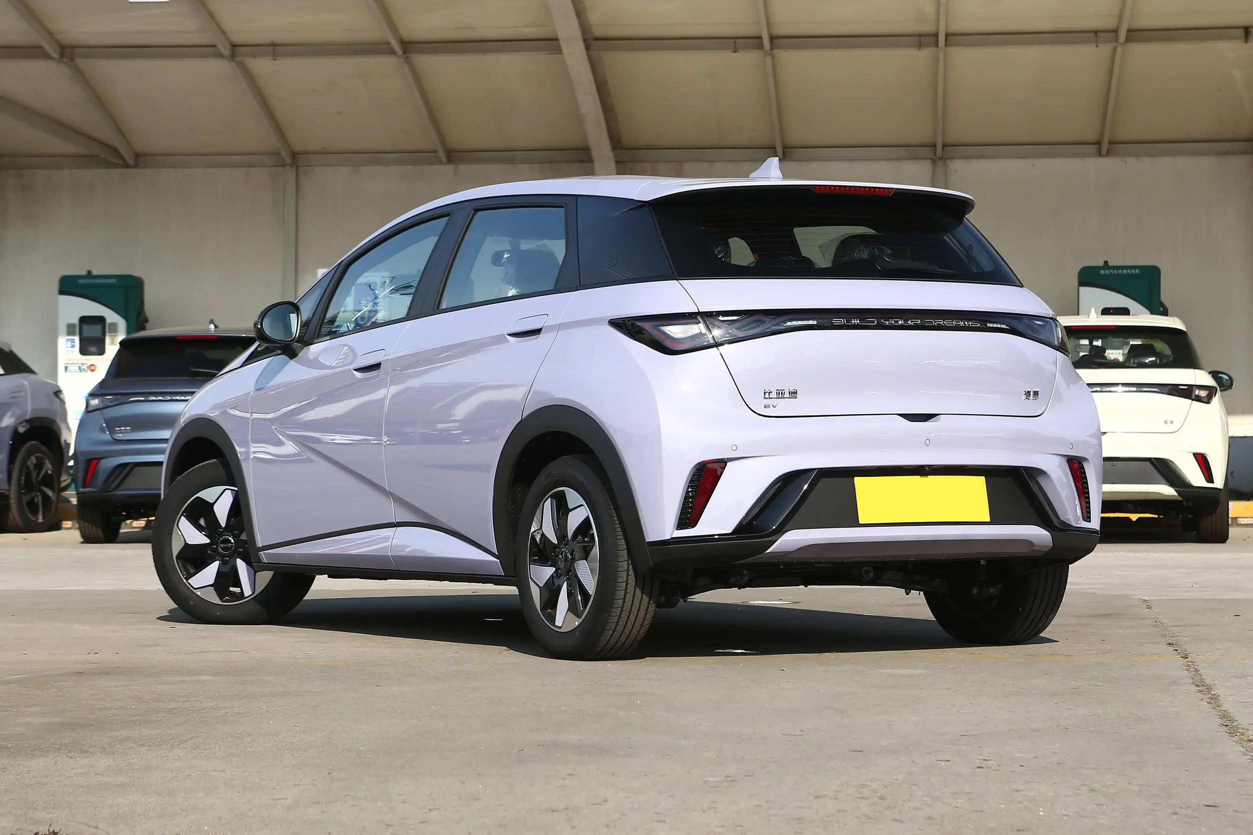 BYD Dolphin – Hatchback, EV — изображение 9
