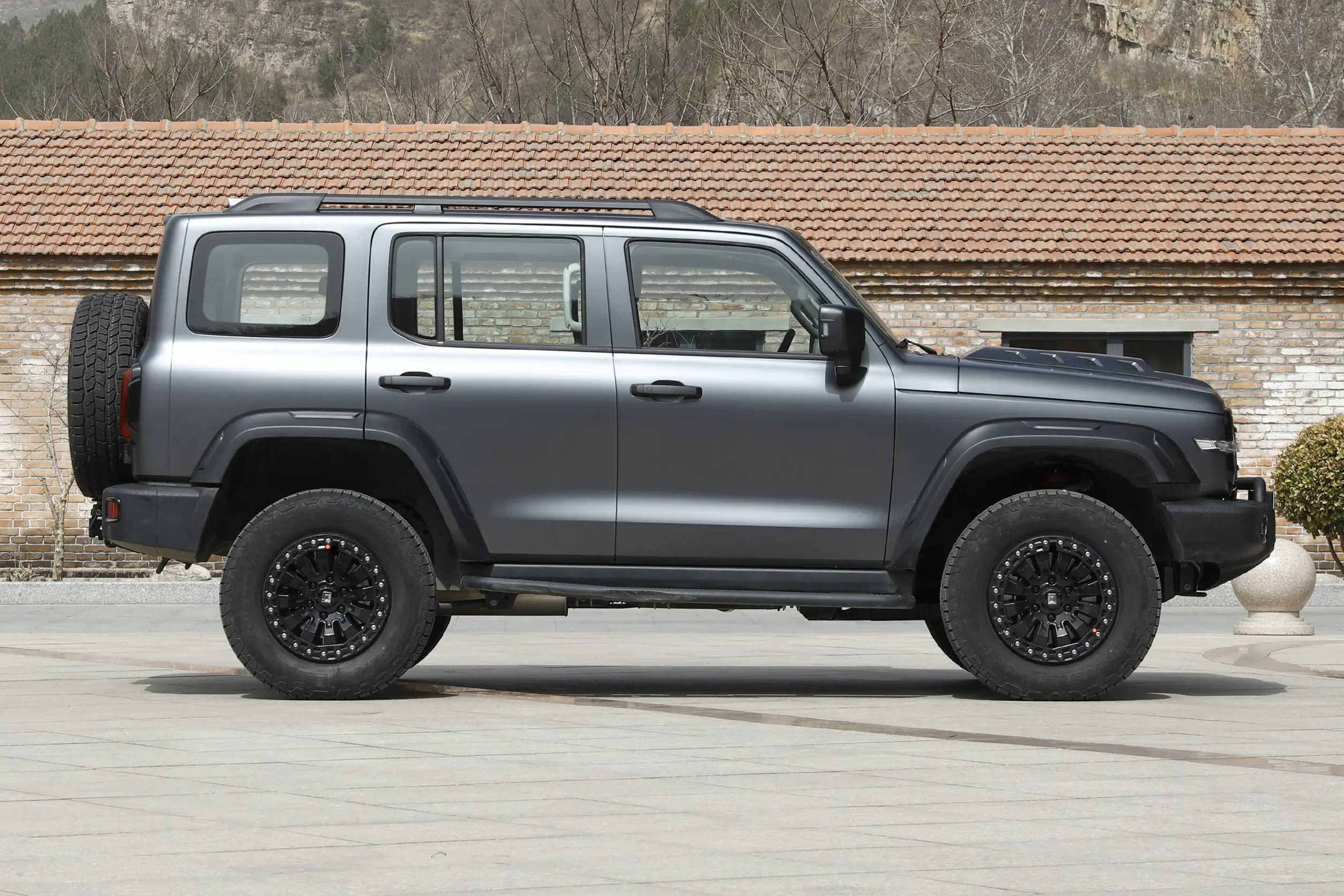 Tank 300 - SUV, ICE, Petrol,Diesel, PHEV — изображение 5