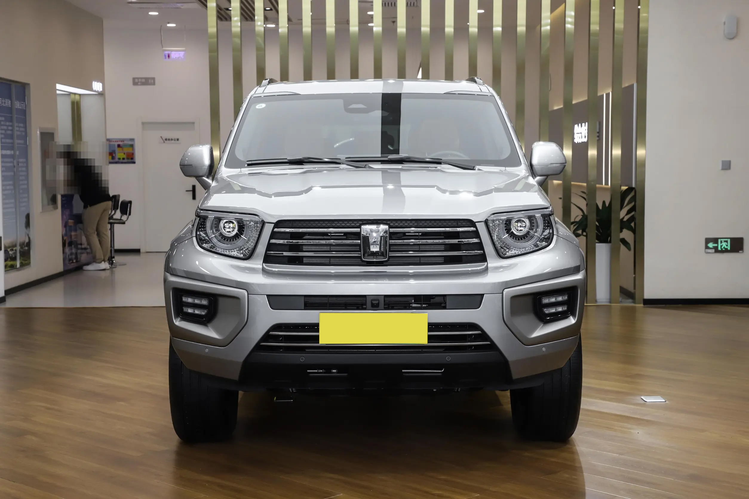 Tank 700 - SUV, PHEV — изображение 3