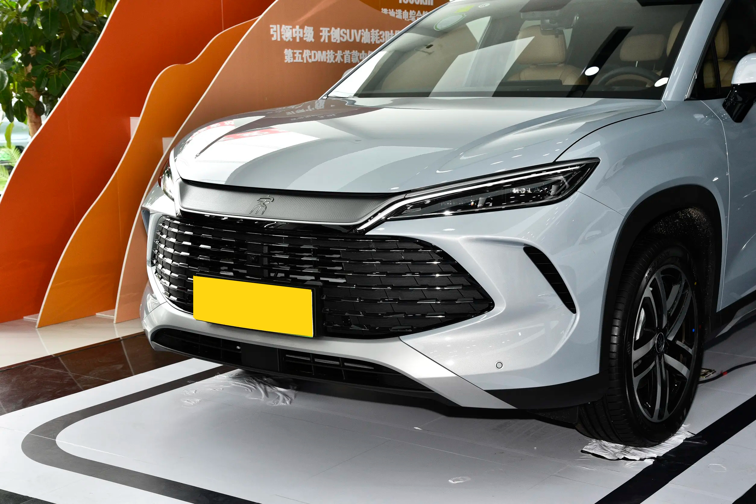 BYD SongL DM-i - SUV, EV, PHEV — изображение 9