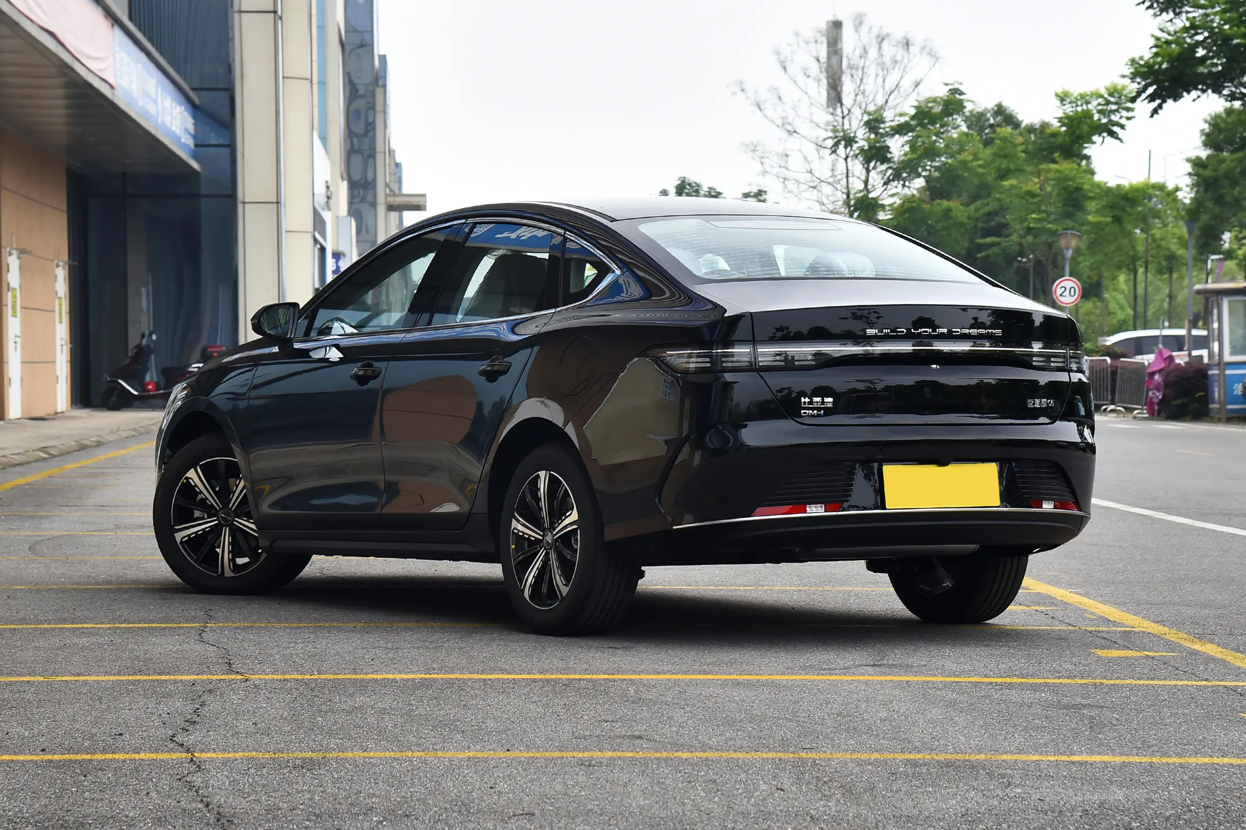 BYD Destroyer 05/king DMI – Sedan,PHEV — изображение 8