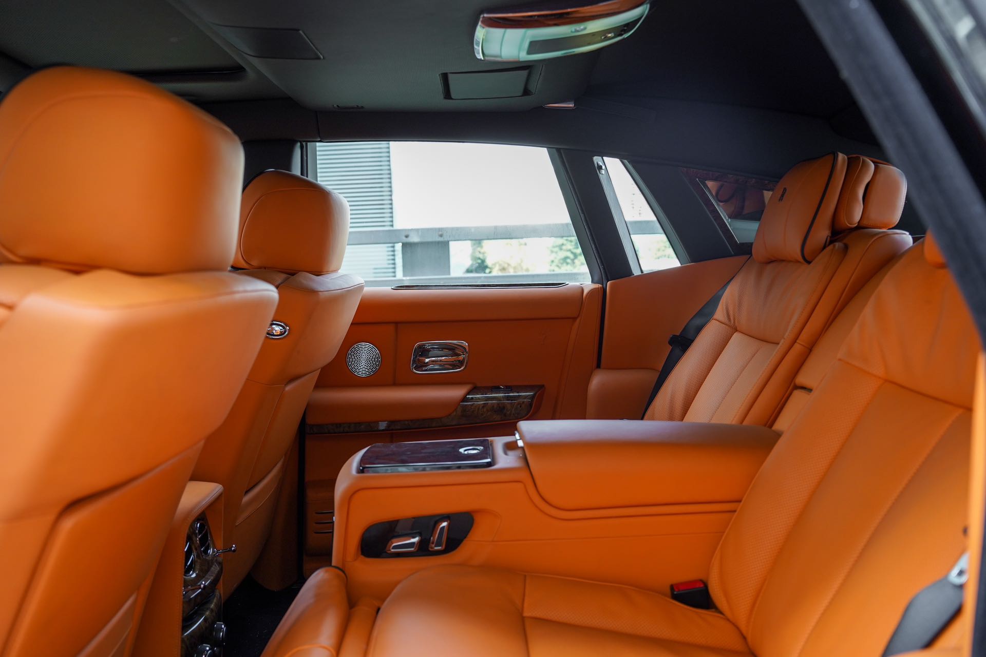 Rolls-Royce Phantom (Extended Wheelbase) — изображение 12