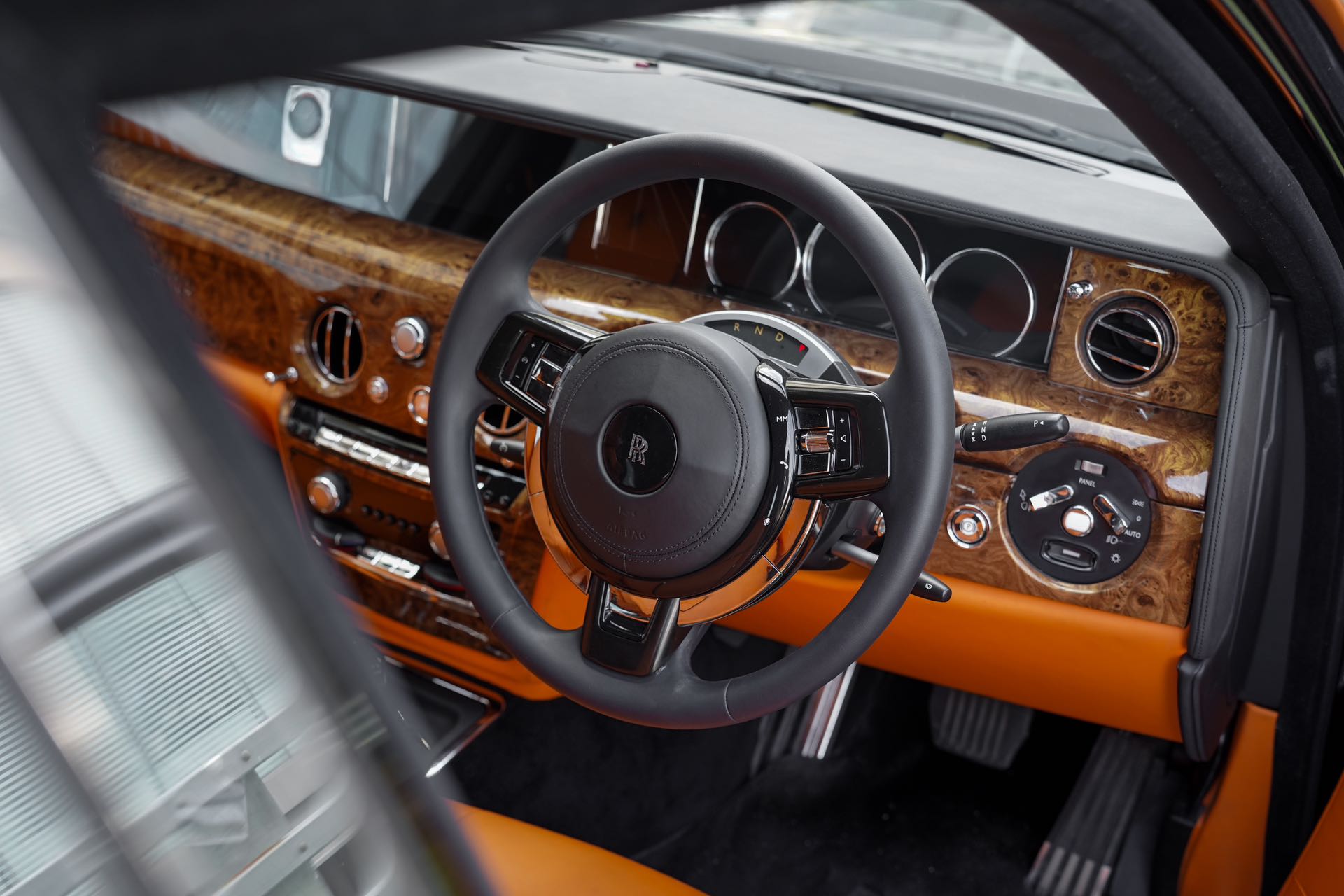 Rolls-Royce Phantom (Extended Wheelbase) — изображение 11