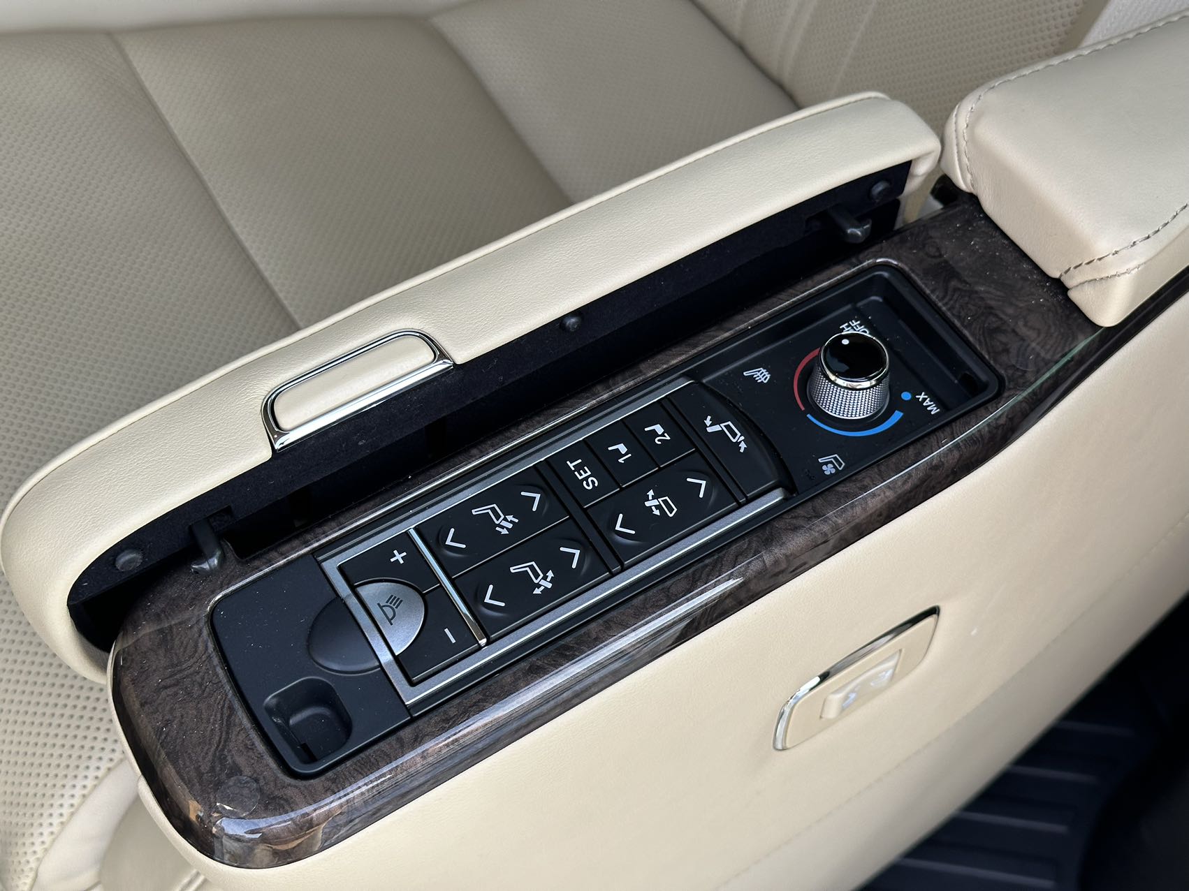 Alphard (30-Series) — изображение 15